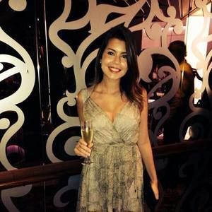 Meet your Posher, Anne